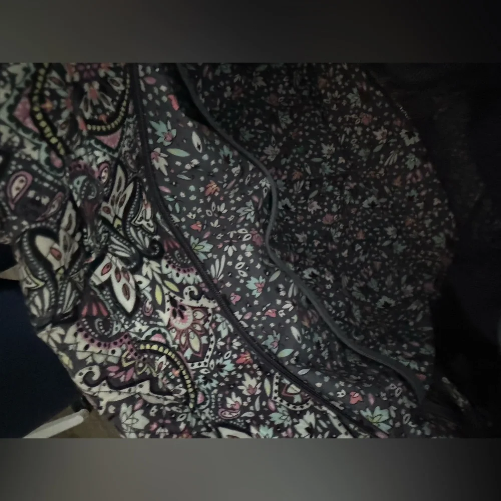 Vera Bradley Bag - Picture 4 of 6